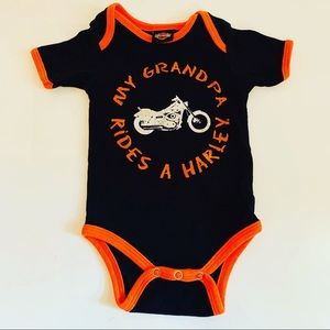 HARLEY DAVIDSON MOTORCYCLE BABY ONESIE 3-6 MONTHS